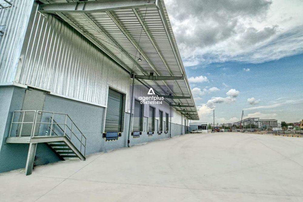 ให้เช่าโกดัง/โรงงานพื้นที่สีม่วง 5,000 ตรม. พร้อมออฟฟิศ ใกล้ท่าเรือแหลมฉบัง ศรีราชา ชลบุรี