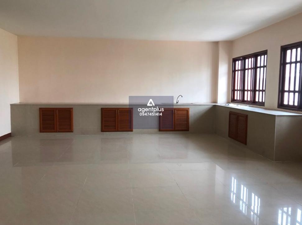 ขายอาคารพาณิชย์ บางกะปิ อาคารพาณิชย์ 3 ชั้น ทำเลดี ซอยนวมินทร์ 69 แยก 2 เดินทางสะดวก เข้าออกจากถนนนวมินทร์ได้ง่าย เหมาะสำหรับปรับใช้เป็นสำนักงาน โฮมออฟฟิศ หรือเป็นที่พักอาศัย