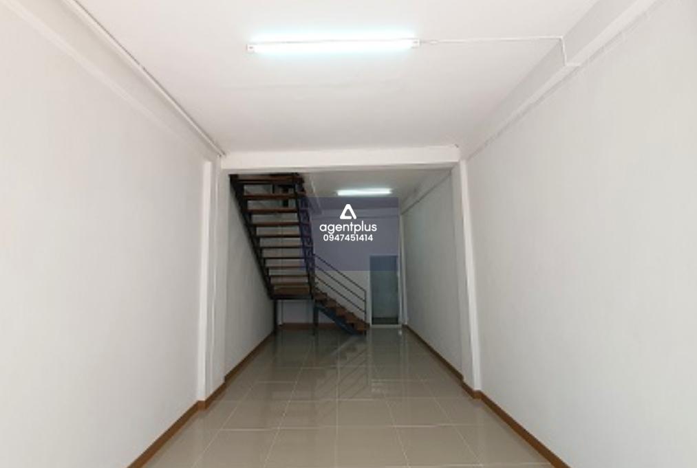 อาคารพาณิชย์ 4 ชั้น ทำเลรัชดา–ท่าพระ เหมาะทำออฟฟิศ เปิดร้าน ค้าขาย หรือปล่อยเช่า ราคาดี พร้อมใช้งาน!