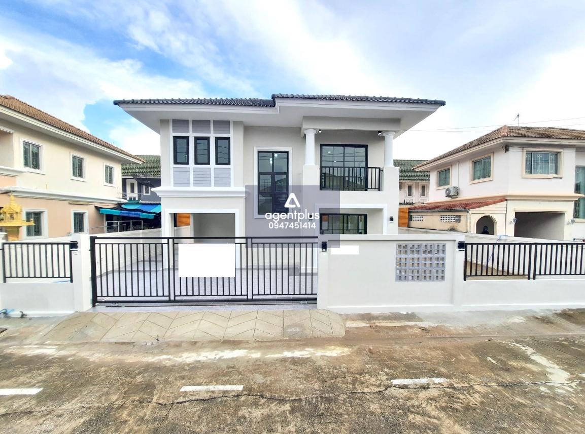 ขายบ้านเดี่ยว 2 ชั้น โครงการพฤกษาวิลเลจ 3 รังสิตคลอง 3 ปรับปรุงใหม่ เดินทางสะดวกเข้า-ออกได้หลายเส้นทาง