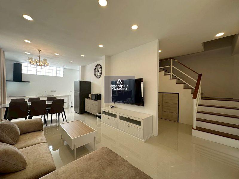 *ทาวน์โฮมปล่อยเช่า ใกล้บิ๊กซี พัทยากลาง