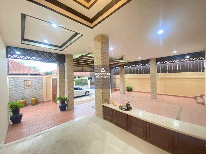 *ขาย/เช่าบ้านพร้อมสระว่ายน้ำส่วนตัว ถนนบุญสัมพันธ์ พัทยา