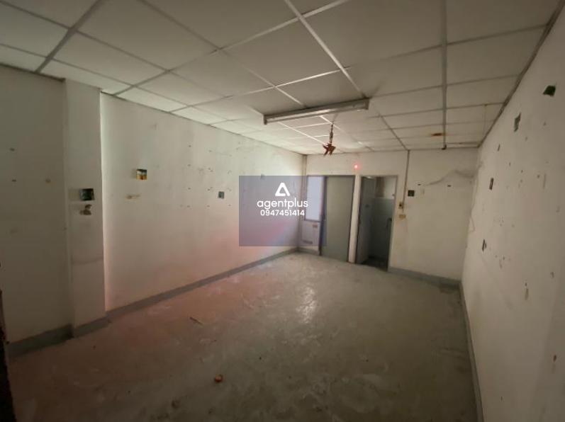 คอนโดมิเนียม โครงการบางปะกงธานี บางปะกง ทำเลดี ห่างจากถนนบางนา-ตราด หลัก กม.ที่ 52+200 ประมาณ 470 เมตร เดินทางเข้า-ออกสะดวก อยู่ใกล้สิ่งอำนวยความสะดวก