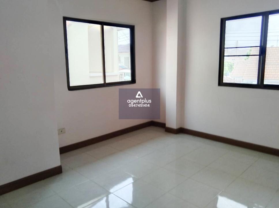 บ้านเดี่ยว 2 ชั้น ทำเลที่ตั้งอยู่ในแหล่งชุมชนและสถานที่ท่องเที่ยว โครงการทวีสุขการ์เด้นโฮม ถนนสายบ้านฉาง-พยูน