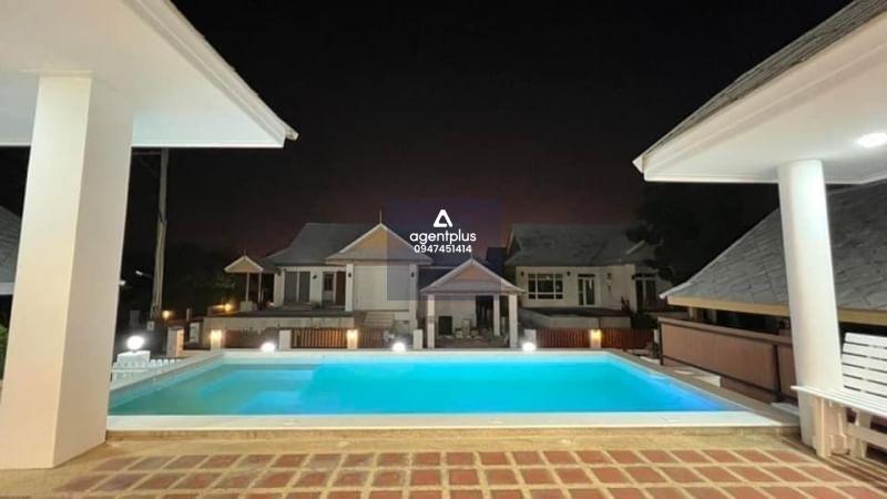 บ้านพูลวิลล่าสวยในโครงการ สไตล์ไทยโมเดิร์นพร้อมเฟอร์นิเจอร์(พร้อมเข้าอยู่)