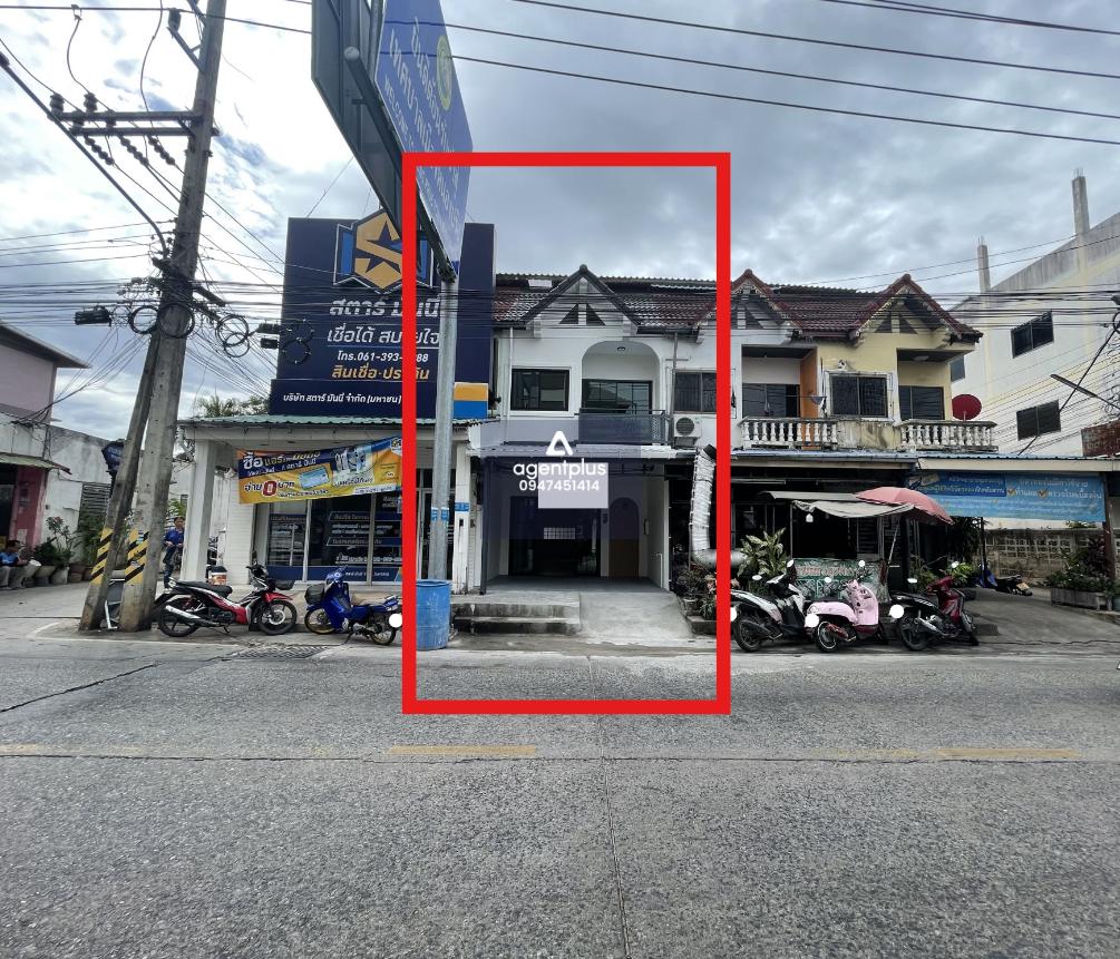 ขายอาคารพาณิชย์ 2 ชั้น ชลบุรี ทำเลดี เหมาะสำหรับอยู่อาศัยหรือทำธุรกิจขนาดเล็ก ใกล้แหล่งชุมชนและถนนหลัก เดินทางสะดวก