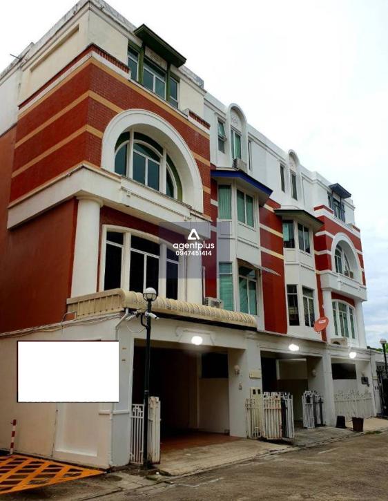 ขายบ้านรวิภา(อุดมสุข39/1) สุขุมวิท103ทาวน์โฮม 4 ชั้น 7 ระดับ มีดาดฟ้า บ้านสวยมาก อยู่หัวมุมได้ที่จอดรถ ปากซอยติดรถไฟฟ้า ทำเลเหมาะจะทำโฮมoffice ตกแต่งพร้อมใช้งานได้เลย