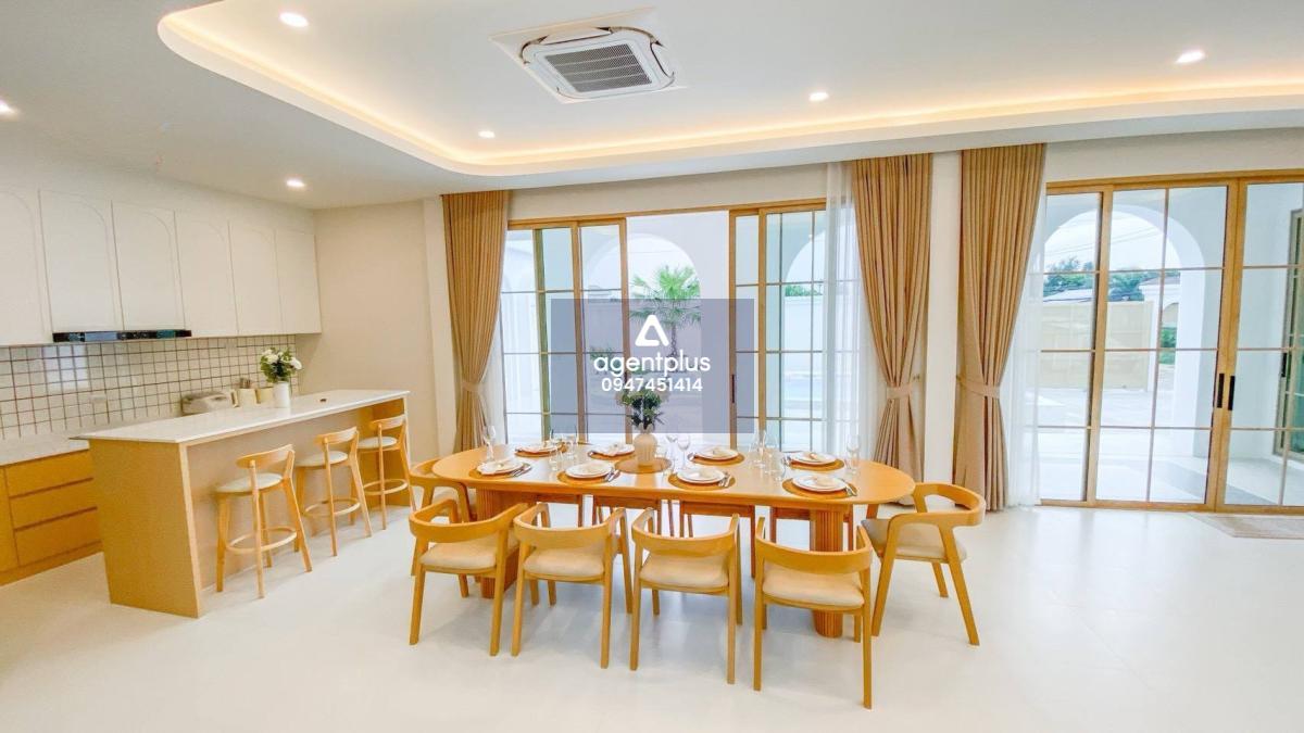 ขายบ้านพูลวิลล่าสไตล์ Mediterranean หนองปรือ ใกล้สุขุมวิท พัทยา