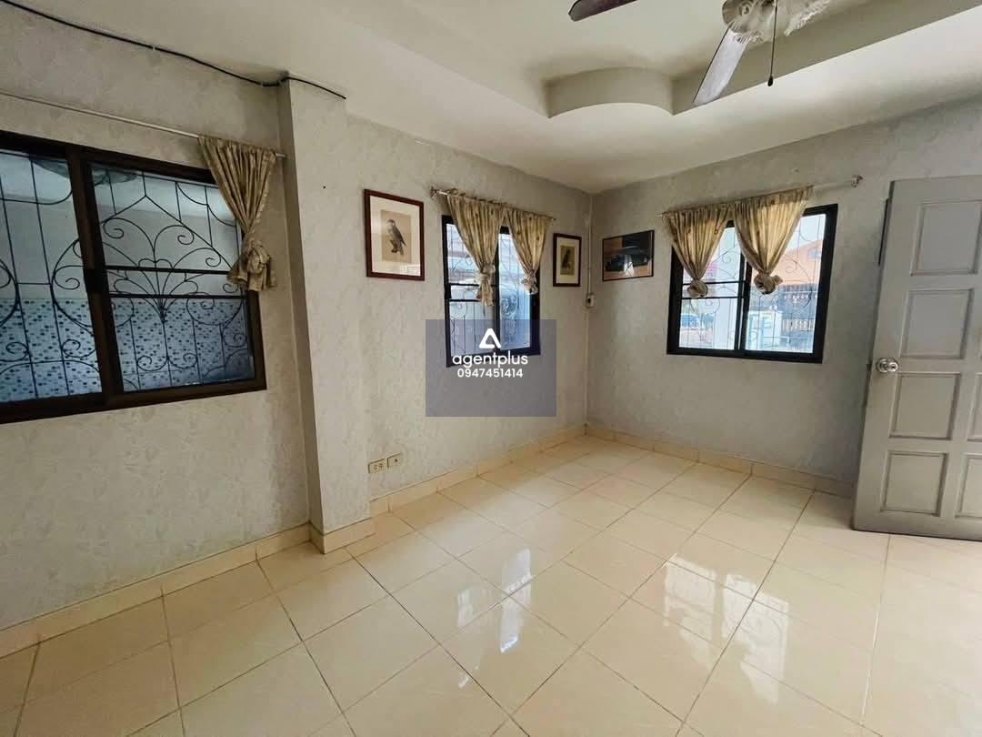 ขายบ้านเดี่ยวนาเกลือฝั่งทะเล