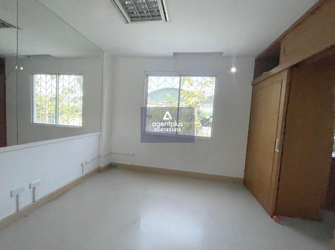 ขายอาคารพาณิชย์ 4 ชั้น พลัส พาร์ค อเวนิว ลาซาล-ศรีนครินทร์ ทำเลดี เหมาะทำธุรกิจ หรืออยู่อาศัยพร้อมสำนักงาน