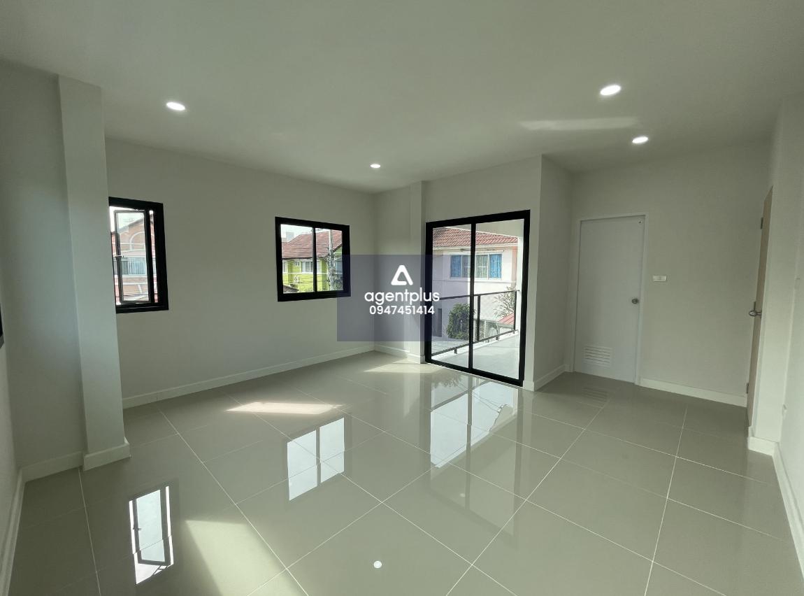 ขายบ้านเดี่ยว 2 ชั้น โครงการงามเจริญ 4 ปรับปรุงใหม่ เดินทางเข้า-ออกสะดวก