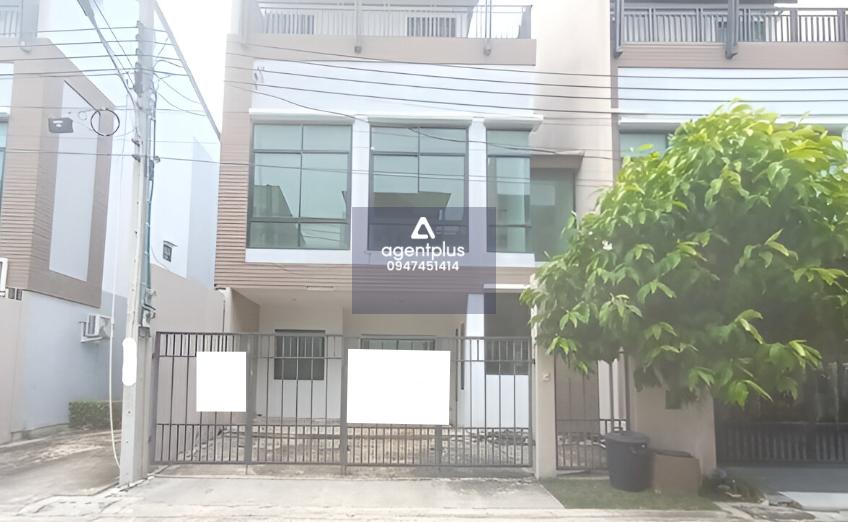 ขายทาวน์โฮม โครงการ เออเบิร์นธารา เอสพาสิโอ ภายในกว้างขวาง  