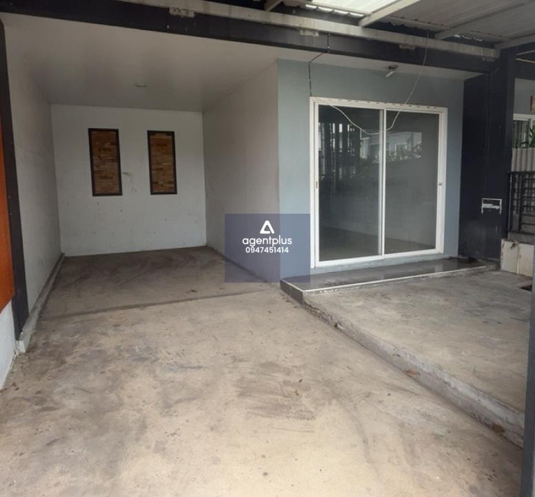 ขายบ้านทาวน์เฮ้าส์เปล่า หมู่บ้านเพอร์เฟค โซน (รังสิต-บางพูน) ถนนวัดเสด็จ – ศูนย์ศิลปาชีพบางไทร ใกล้สิ่งอำนวยความสะดวกมากมาย