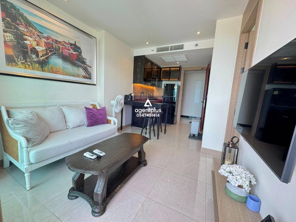 *ให้เช่าคอนโดวิวทะเลและเมือง เดอะ ริเวียร่า โอเชี่ยน ไดร์ฟ พัทยา