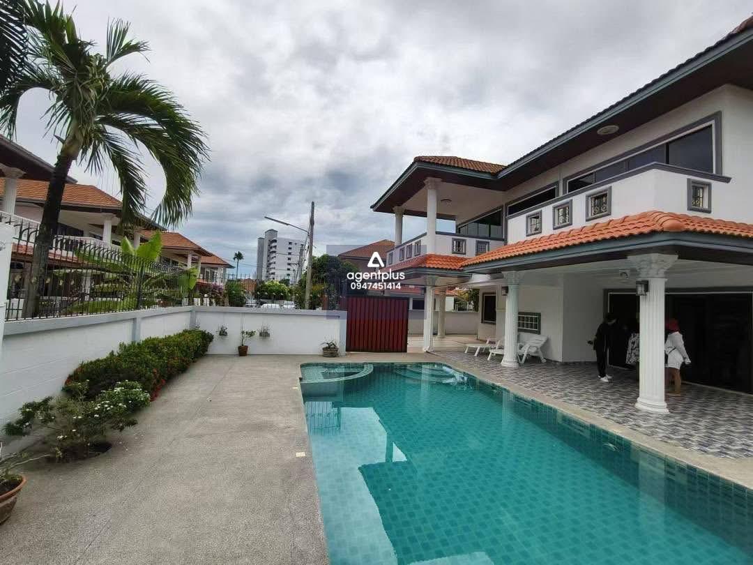 วิลล่าใกล้หาดจอมเทียน 