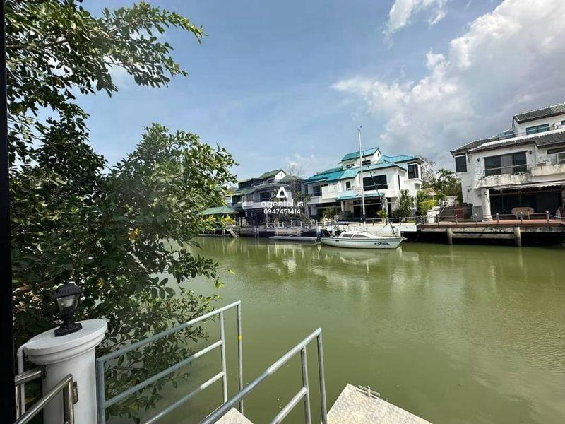 *ขายบ้านเดี่ยวริมน้ำ จอมเทียนยอร์ชคลับ 3 พัทยา