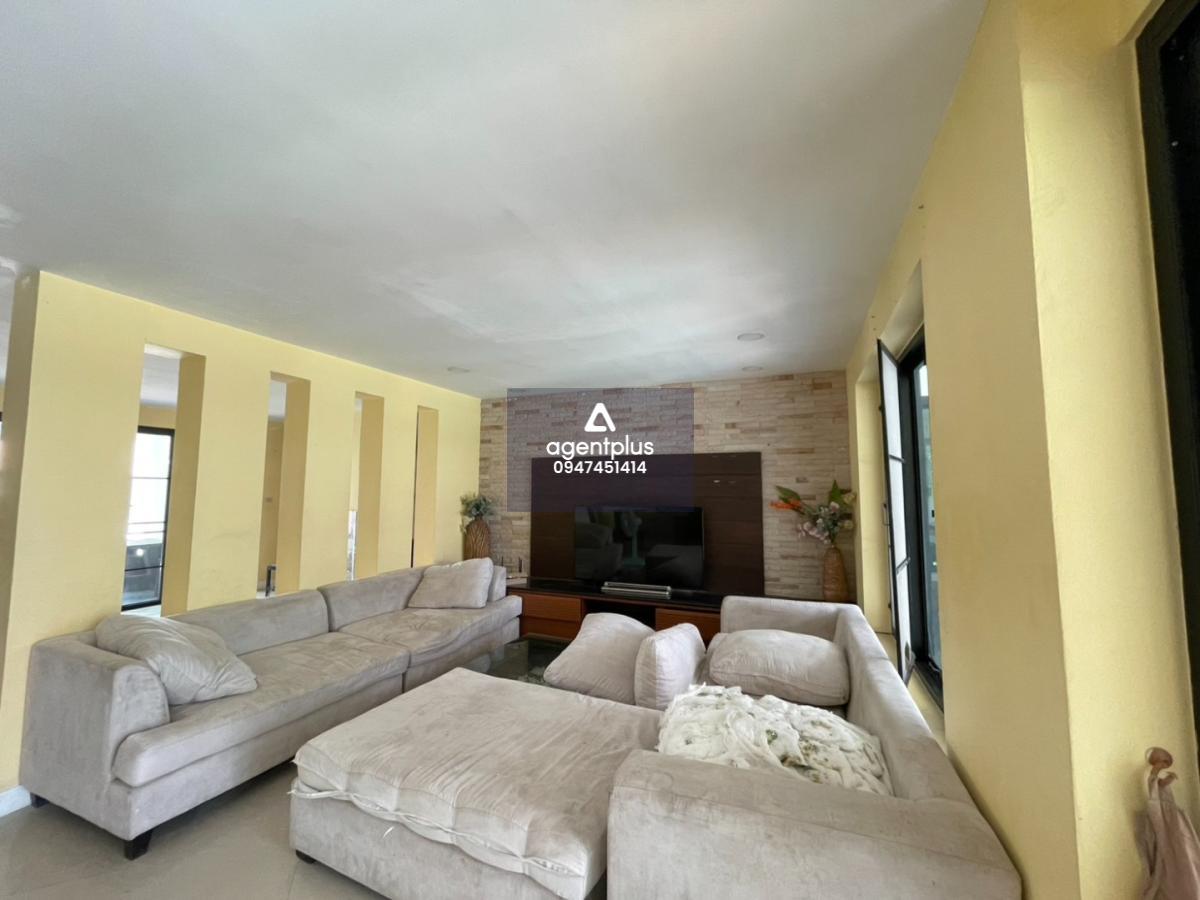 ขาย / ให้เช่า บ้านพูลวิลล่า เขาชีจรรย์