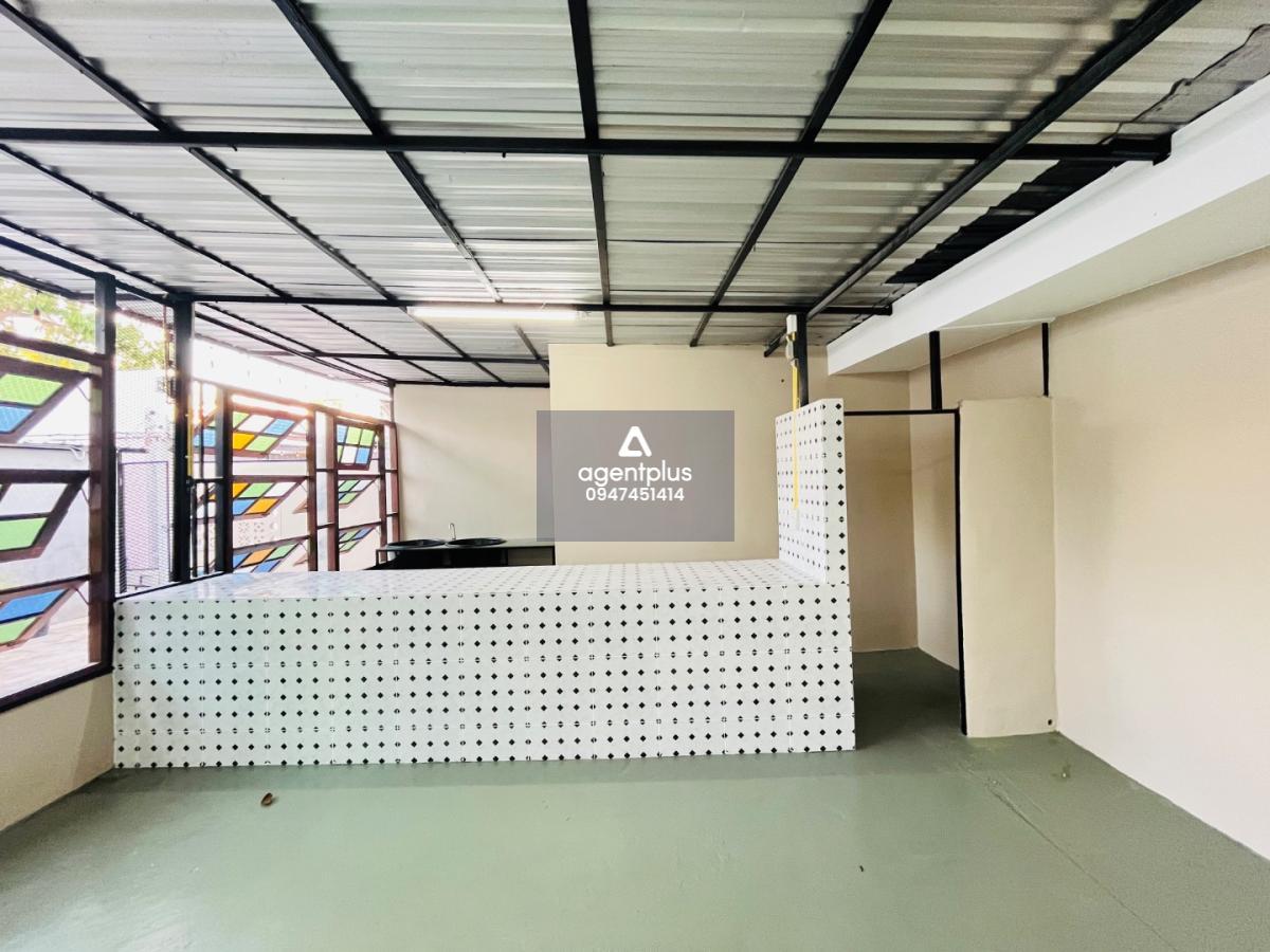 ให้เช่าร้านอาหารตกแต่งใหม่✨ ติดถนนในซอย ถนนพัทยากลาง