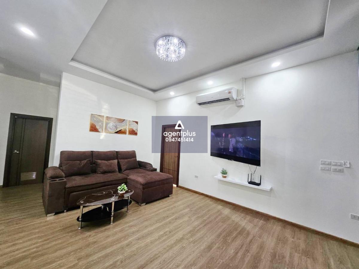 ให้เช่าบ้านเดี่ยวพร้อมสระว่ายน้ำ ใกล้ตลาดน้ำสี่ภาค พัทยา