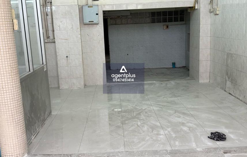 ขาย โกดังพร้อมสำนักงาน รีโนเวทใหม่ ในซอยเพชรเกษม