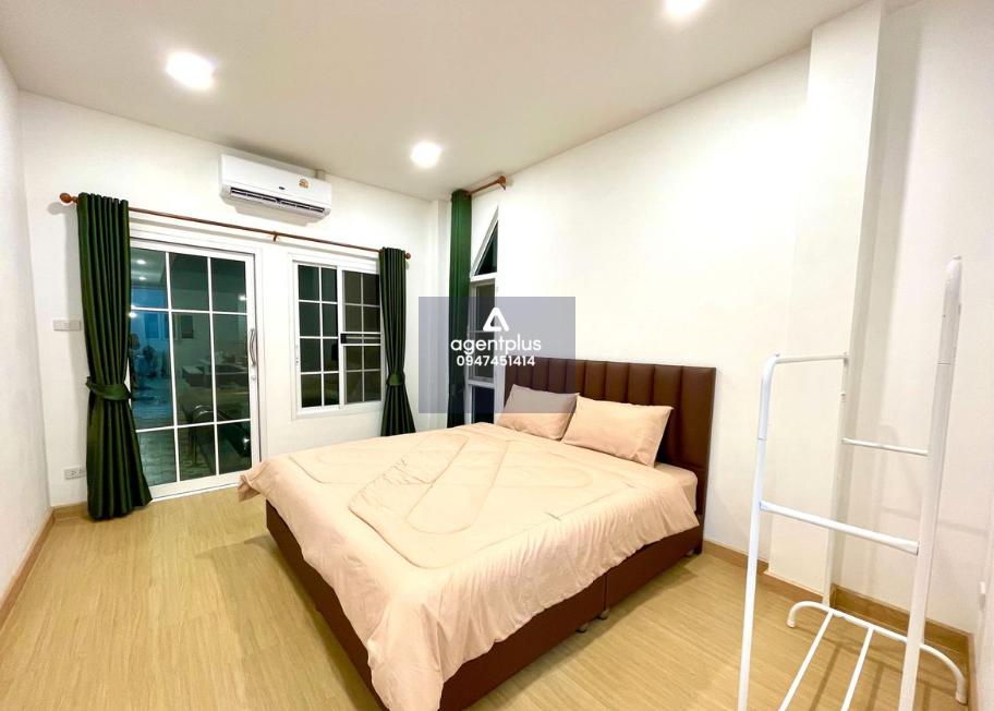 การลงทุนที่คุ้มค่า!! พูลวิลล่าหรู! ทำเลทอง จองตอนนี้รับค่าเช่า 90,000- ทุกเดือน!!! ขายพูลวิลล่า 3หลัง ห้วยใหญ่ บนเนื้อที่ 1 ไร่ 200 ตรว. ต.หนองปรือ