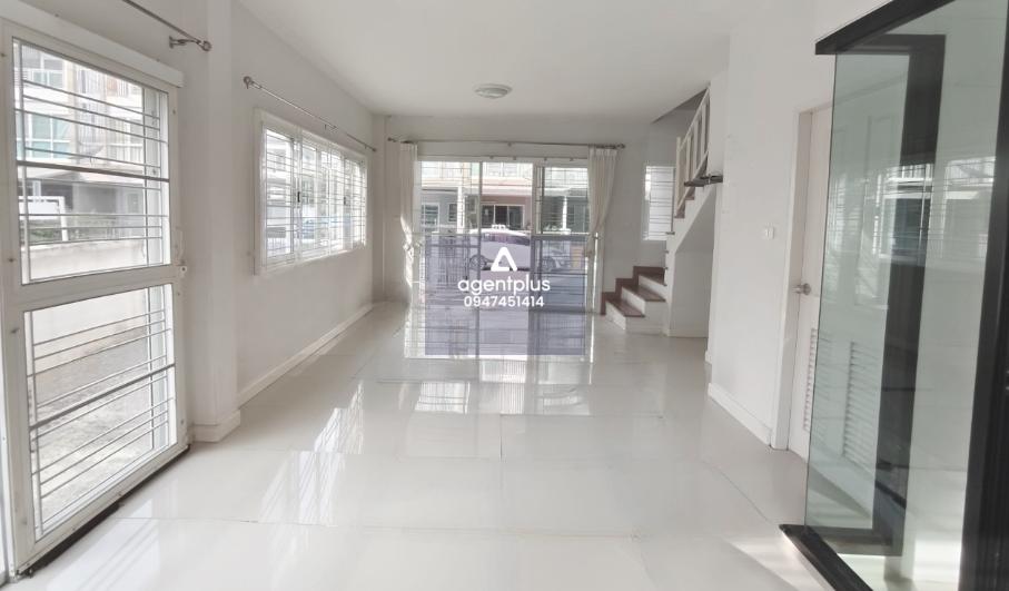 ขายทาวน์เฮ้าส์ โครงการ The Place by Alicha 