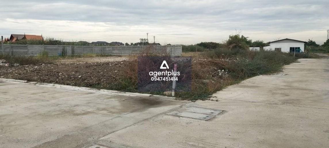 *ขายที่ดิน 8-2-36 ไร่  บางนา-ตราดกม.17 อ.บางพลี จ.สมุทรปราการ