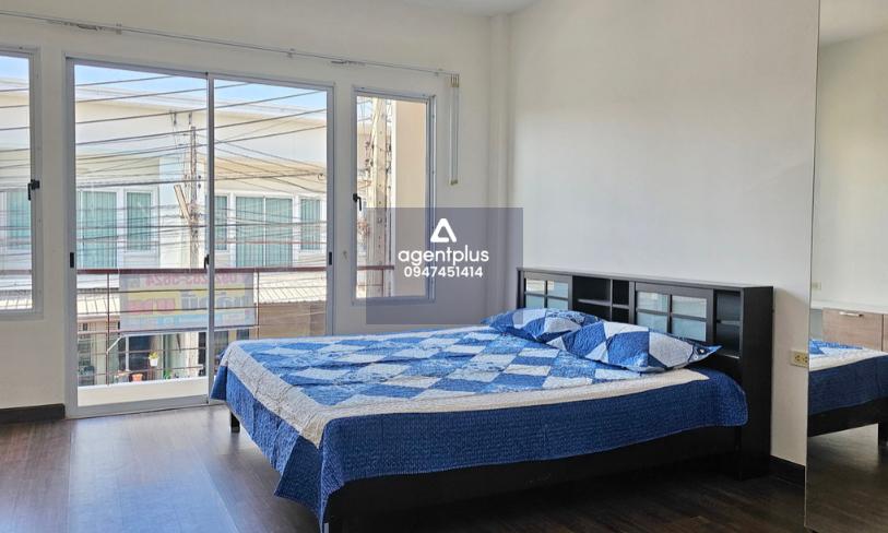 ขาย ทาวน์เฮ้าส์ หมู่บ้านแสนสุขทาวน์ 2 พัทยา ปรับปรุงพร้อมอยู่