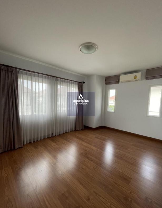 บ้านเดี่ยว เดอะ เซนโทร รัตนาธิเบศร์ หลังมุม ทำเลศักยภาพ ใกล้ MRT บางพลู พร้อมเข้าอยู่