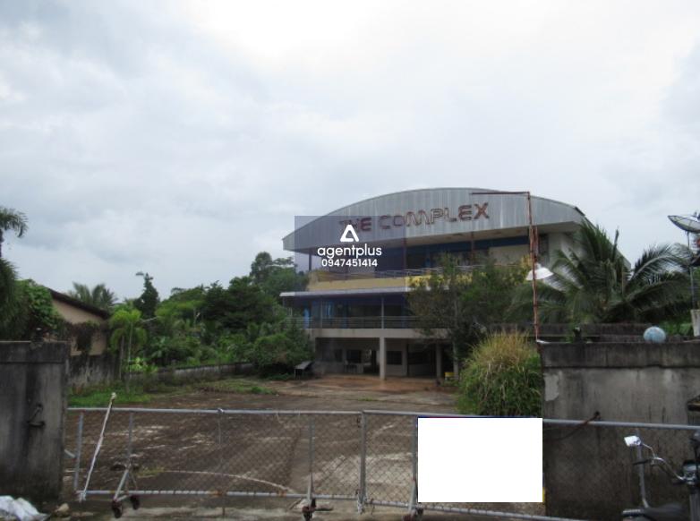 ขายลานโบว์ลิ่ง ใจกลางเมืองกระบี่ ทำเลทอง อาคารขนาดใหญ่เหมาะลงทุนธุรกิจบันเทิง สปอร์ตคลับ ฟิตเนส หรือรีโนเวทเป็นศูนย์การค้าขนาดย่อม