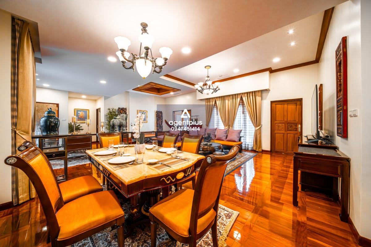 *คฤหาสน์ริมน้ำส่วนตัว ณ วิวทะเล มารีน่า (View Talay Marina) พัทยา