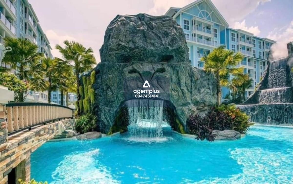 ขายคอนโดใหม่ไม่เคยใช้งาน ราคาพิเศษ Grand Florida Beachfront Condo Resort Pattaya