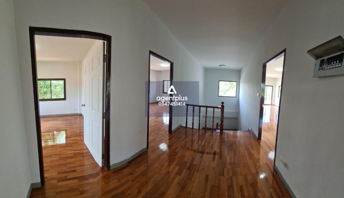 บ้านเดี่ยว 2 ชั้น กันยารัตน์ริมบึง เมืองขอนแก่น ทำเลดี การคมนาคมสะดวก ห่างจากถนนรอบบึงแก่นนคร ประมาณ 350 เมตร