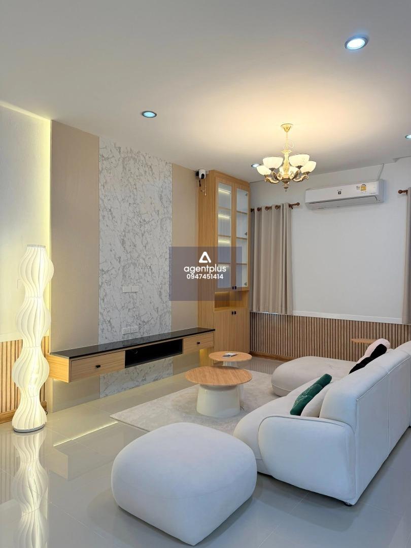 ให้เช่าบ้านเดี่ยวสไตล์พลูวิลล่า หนองปลาไหล ชลบุรี