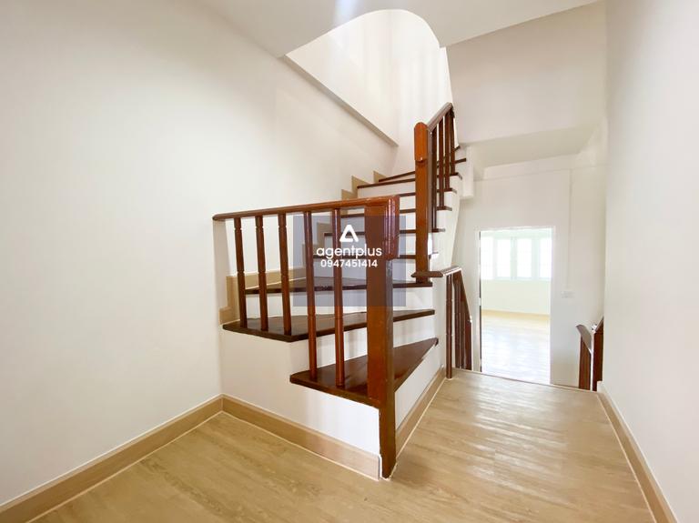 ขายทาวน์เฮ้าส์ 3 ชั้น 1 คูหา โครงการบ้านนันทนาการ์เด้นท์ นนทบุรี ปรับปรุงใหม่