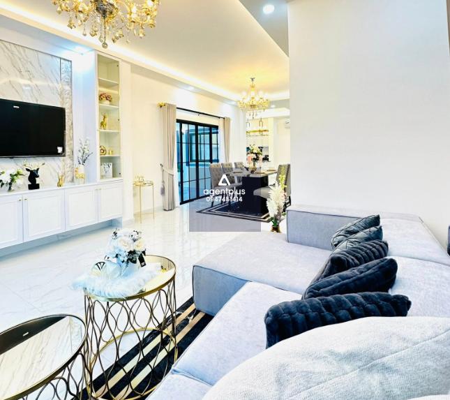 #ขาย บ้าน พูลวิลล่า หมู่บ้านรัตนากรวิลเลจ 