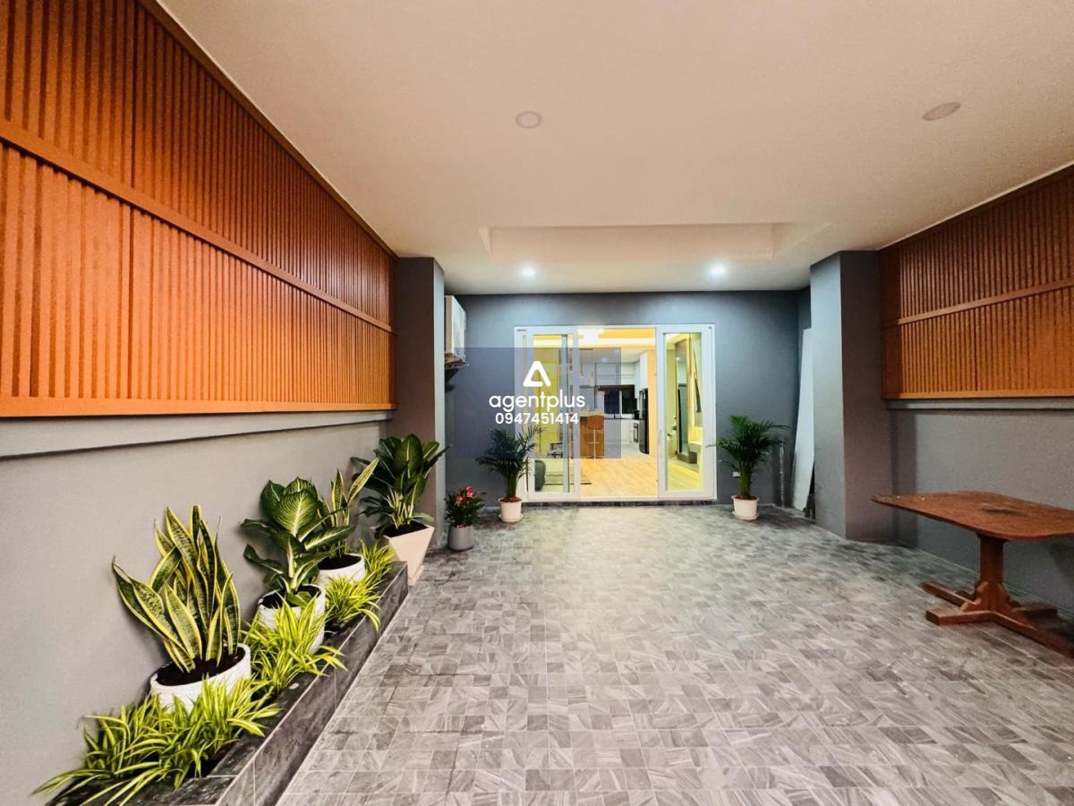 ทาวโฮม ซอย บงกช 