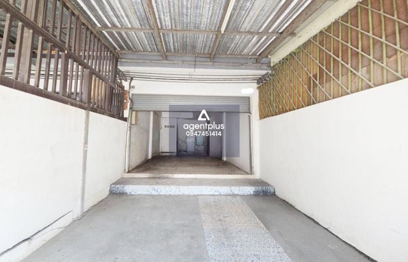 ขายอาคารพาณิชย์ 3 ชั้น – ซอยแพรกษา ทำเลดีใกล้ถนนแพรกษา