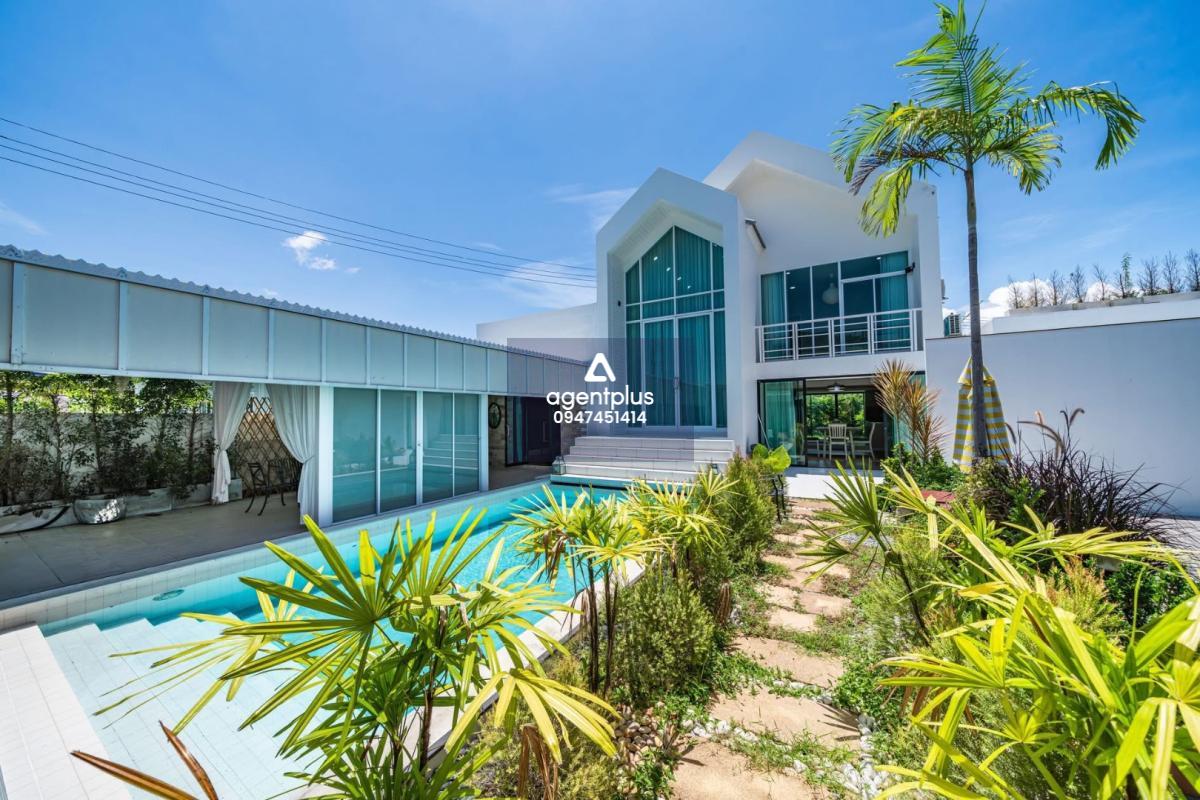 บ้านสวยพร้อมวิวอ่างมาบประชัน 4 ห้องนอน 3 ห้องน้ำ บรรยากาศเงียบสงบ