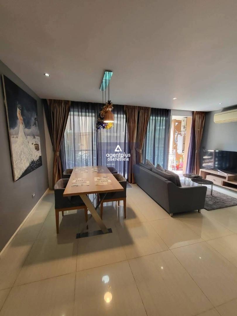 ให้เช่าคอนโด2ห้องนอน Atlantis Condo พัทยา วิวสระว่ายน้ำ