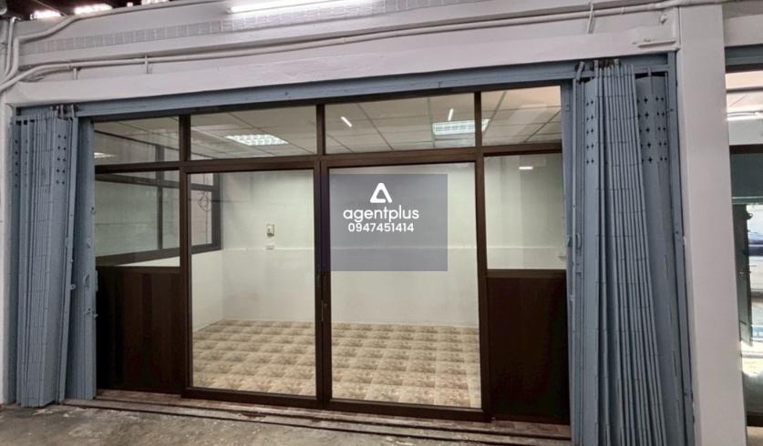 ขาย/เช่า โกดังพร้อมออฟฟิต ใกล้ iconsiam ทําเลใกล้เมือง ศูนย์กระจายสินค้าใจกลางเมือง พร้อมพื้นที่ออฟฟิศ ฟังก์ชันครบ ตอบโจทย์ทุกธุรกิจ