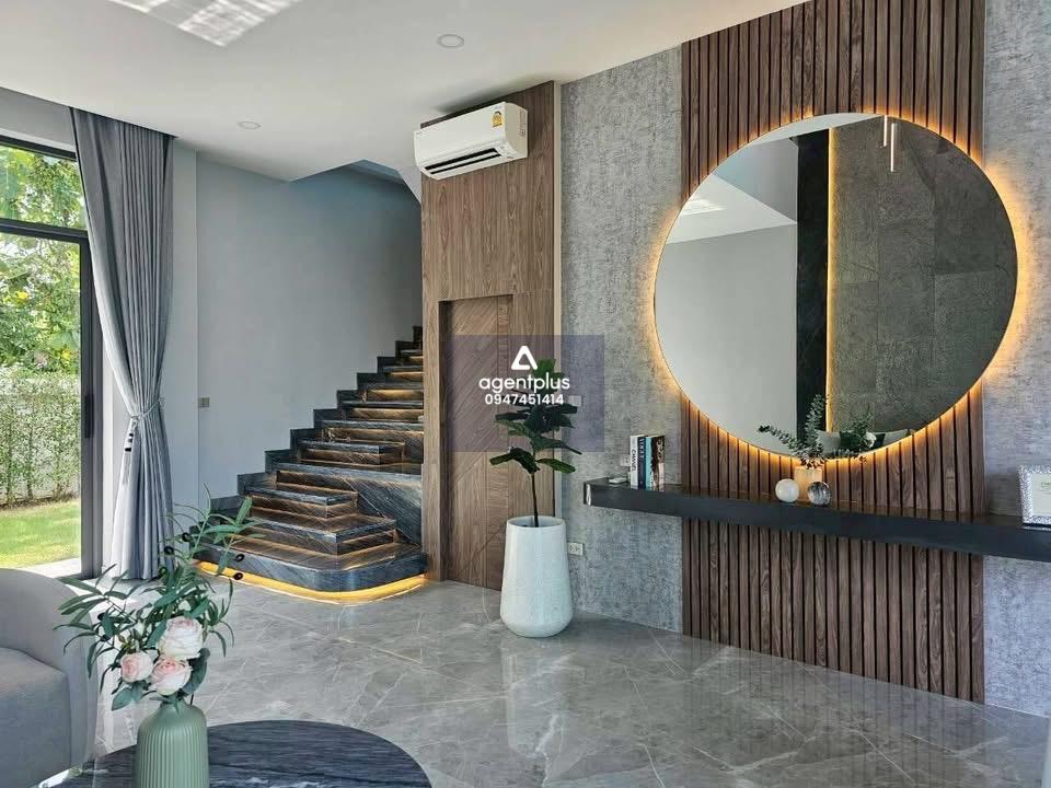 🏡✨ *ขายพูลวิลล่าหรูสไตล์โมเดิร์น – Sugar Palm Pool Villa ห้วยใหญ่