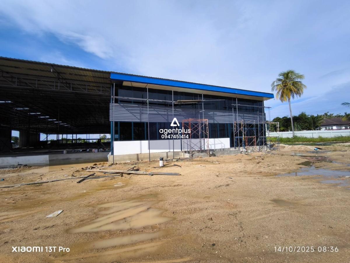 ใกล้แหลมฉบัง บ่อวิน ปล่อยเช่าโกดังใหม่