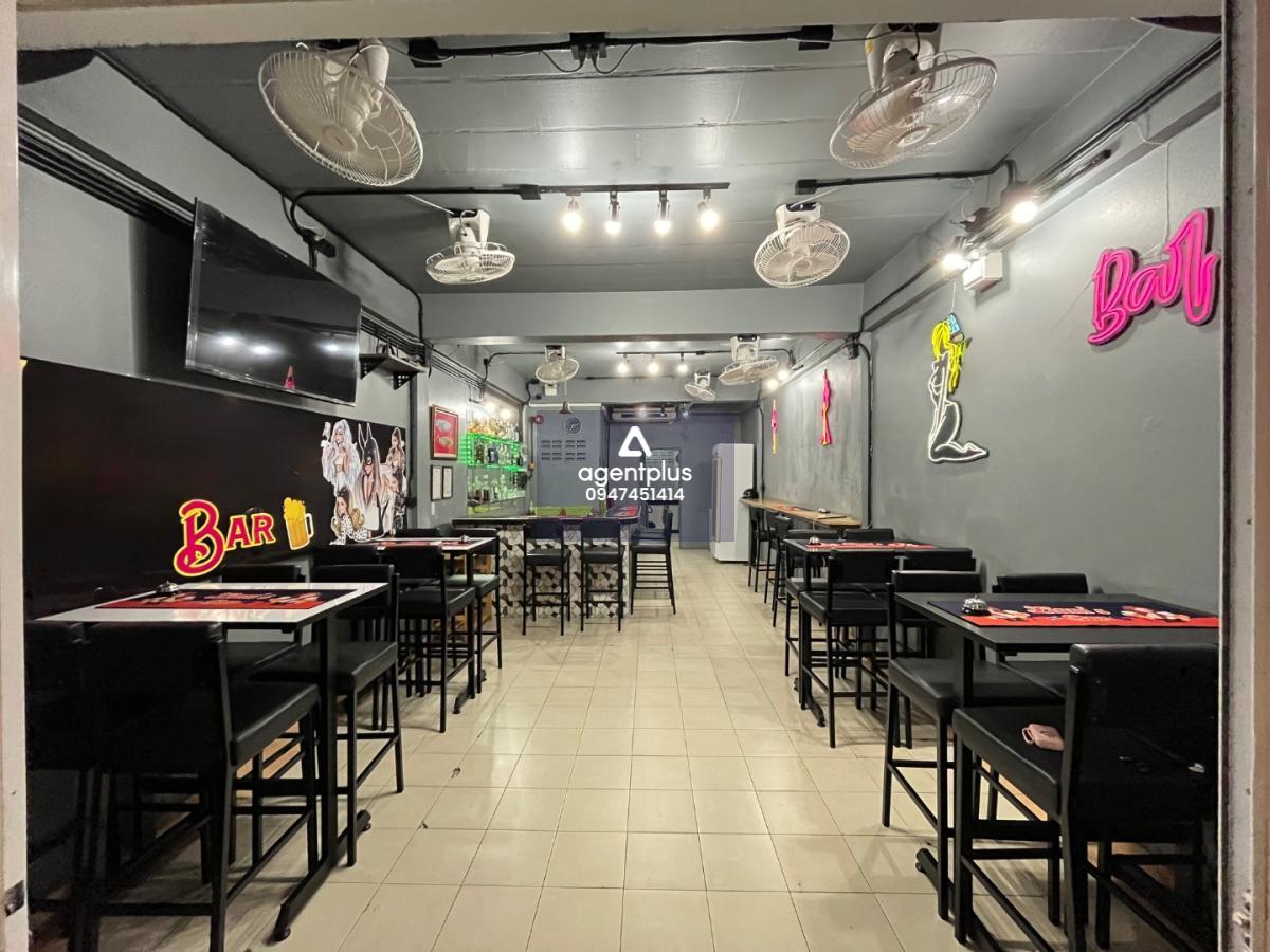 ให้เช่า! อาคารพาณิชย์ 2 ชั้น ใกล้สาย 3 – บัวขาว มีผ่านทั้งวัน เดินทางสะดวก