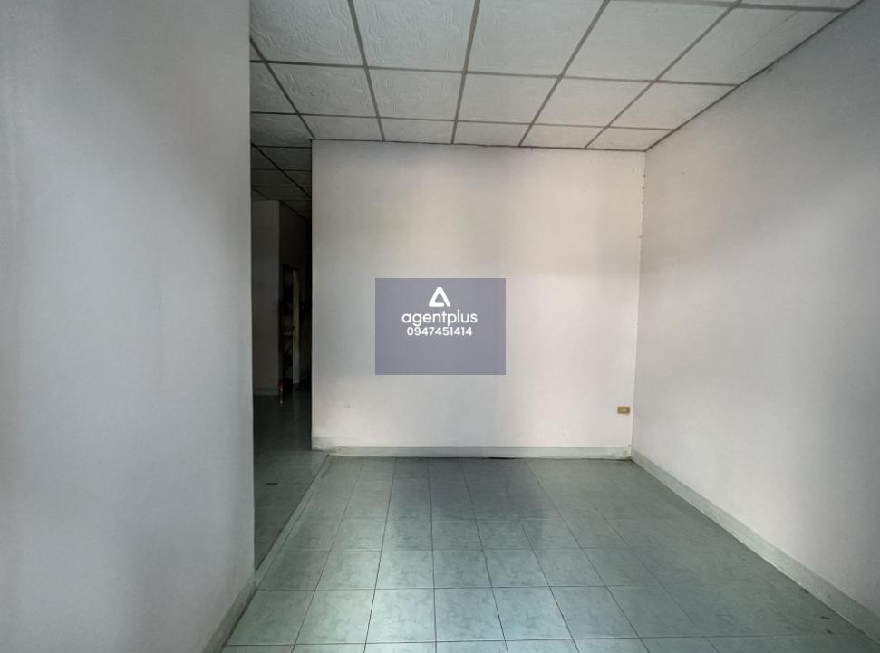 ทาวน์เฮ้าส์ โครงการบ้านเฉลิมนคร 3 การคมนาคมสะดวก