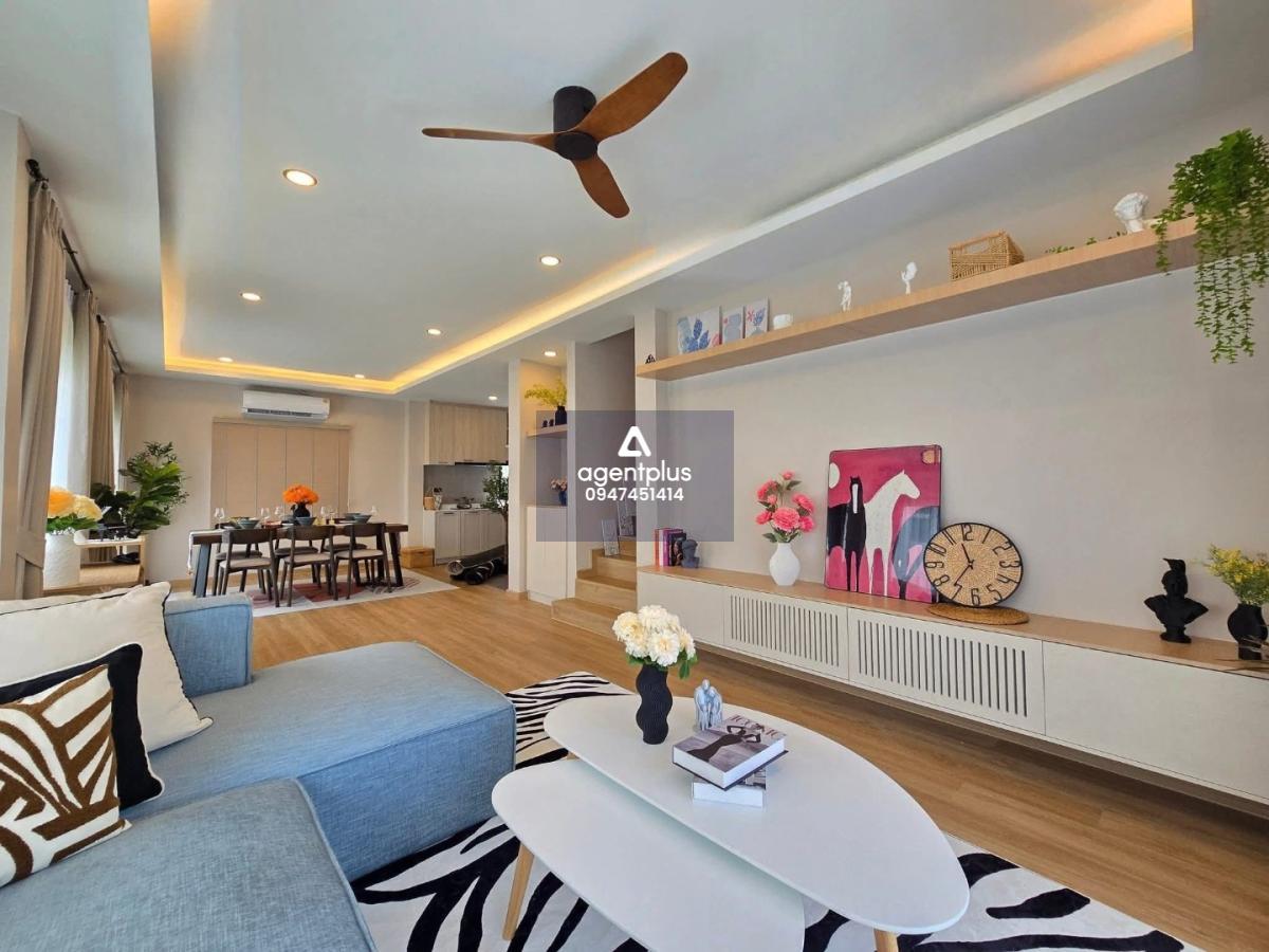 *ขายบ้านเดี่ยว 2 ชั้นรีโนเวทใหม่ ในโครงการ Patta village (พรประภานิมิต 26) ชลบุรี