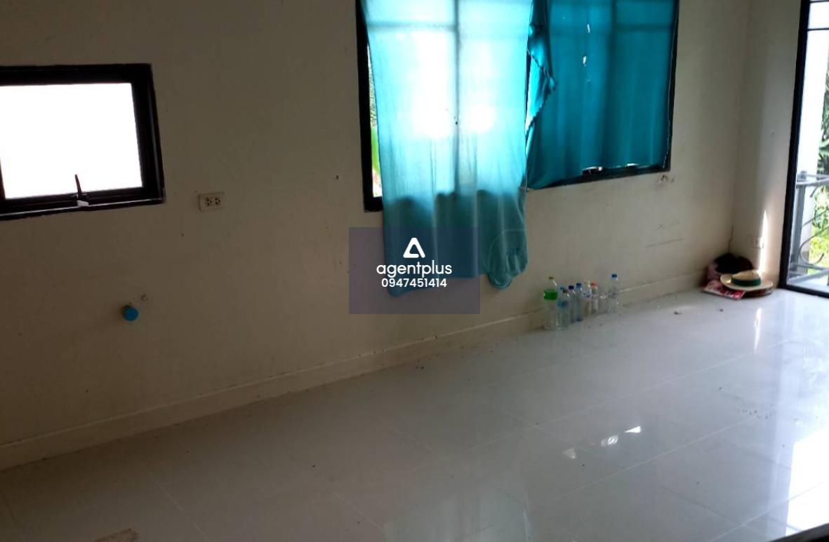 ขายบ้านเดี่ยว 2 ชั้น โครงการฮาบิเทีย ปัญญารามอินทรา 2 ถนนปัญญาอินทรา เหมาะกับการนำมารีโนเวท 3 ห้องนอน 2 ห้องน้ำ รายล้อมไปด้วยสิ่งอำนวยความสะดวกมากมาย