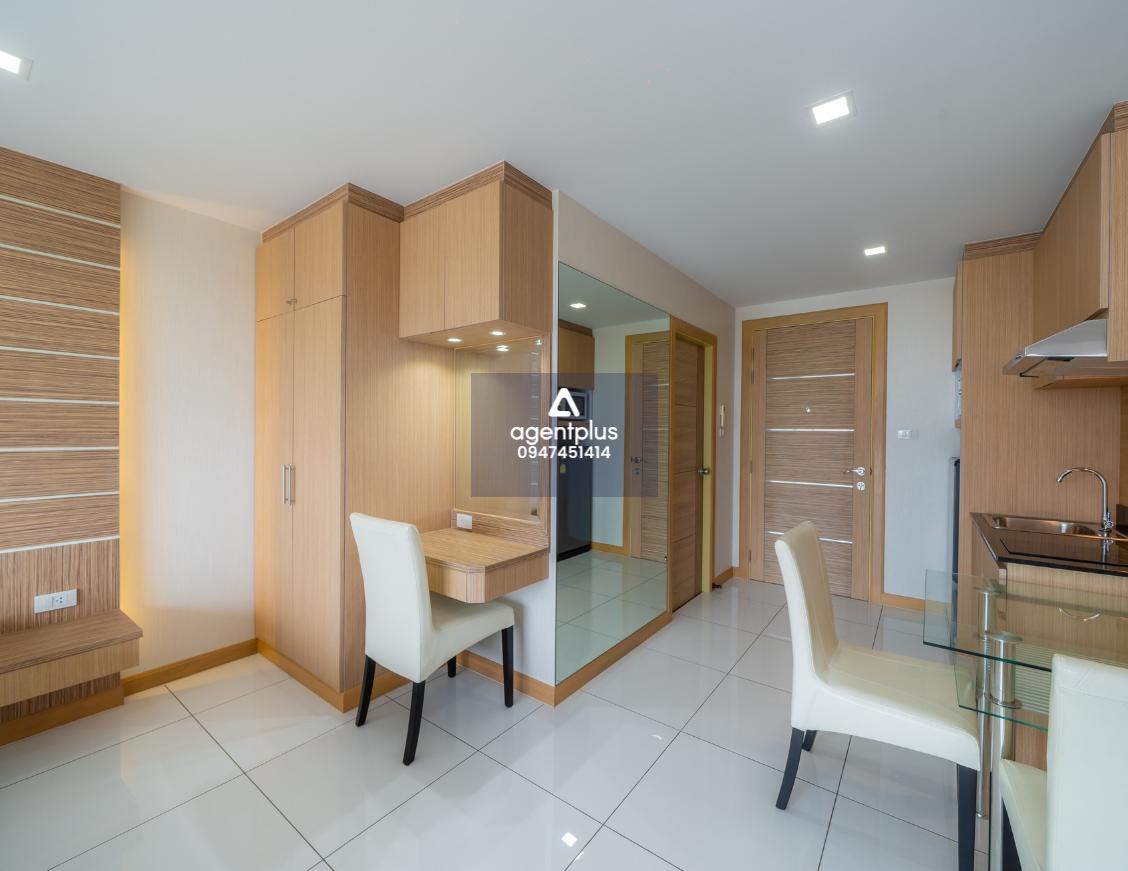 ขายด่วนคอนโด เวล มารีน่า คอนโดมิเนียม คอนโดหรูริมทะเล ดีไซน์สวย บรรยากาศเงียบสงบ วิวสวยทุกมุม เหมาะสำหรับพักอาศัยหรือเป็นบ้านพักตากอากาศสุดหรู