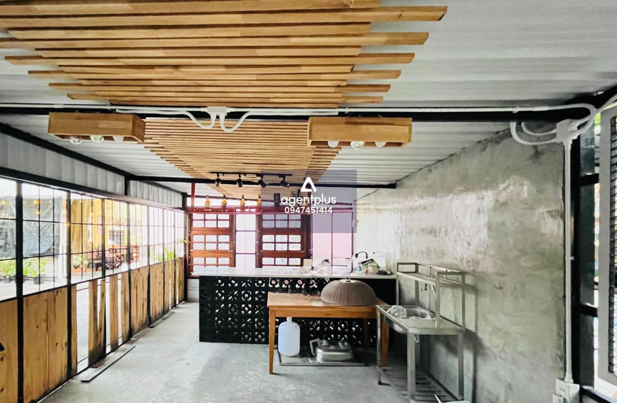  ให้เช่าร้านอาหาร ตกแต่งพร้อมใช้งาน ทำเลดี ติดถนนหน้าโครงการ เหมาะกับร้านแนวเอ้าท์ดอร์