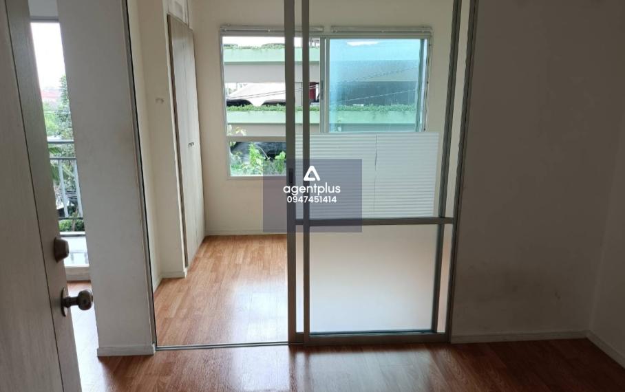 ขาย คอนโดมิเนียม ลุมพินี พาร์ค นวมินทร์ ศรีบูรพา